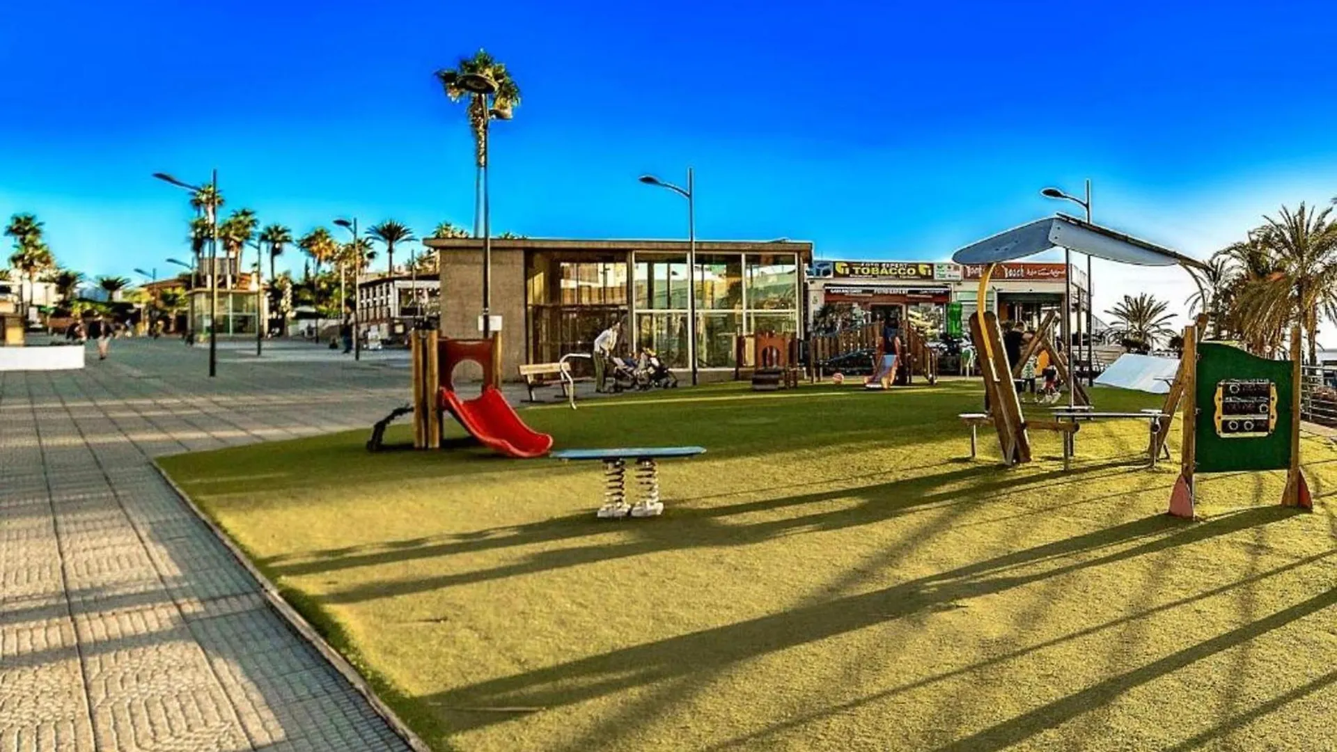 Two Bedroom Apartment In Playa De Las Americas, Free Wifi Spain
