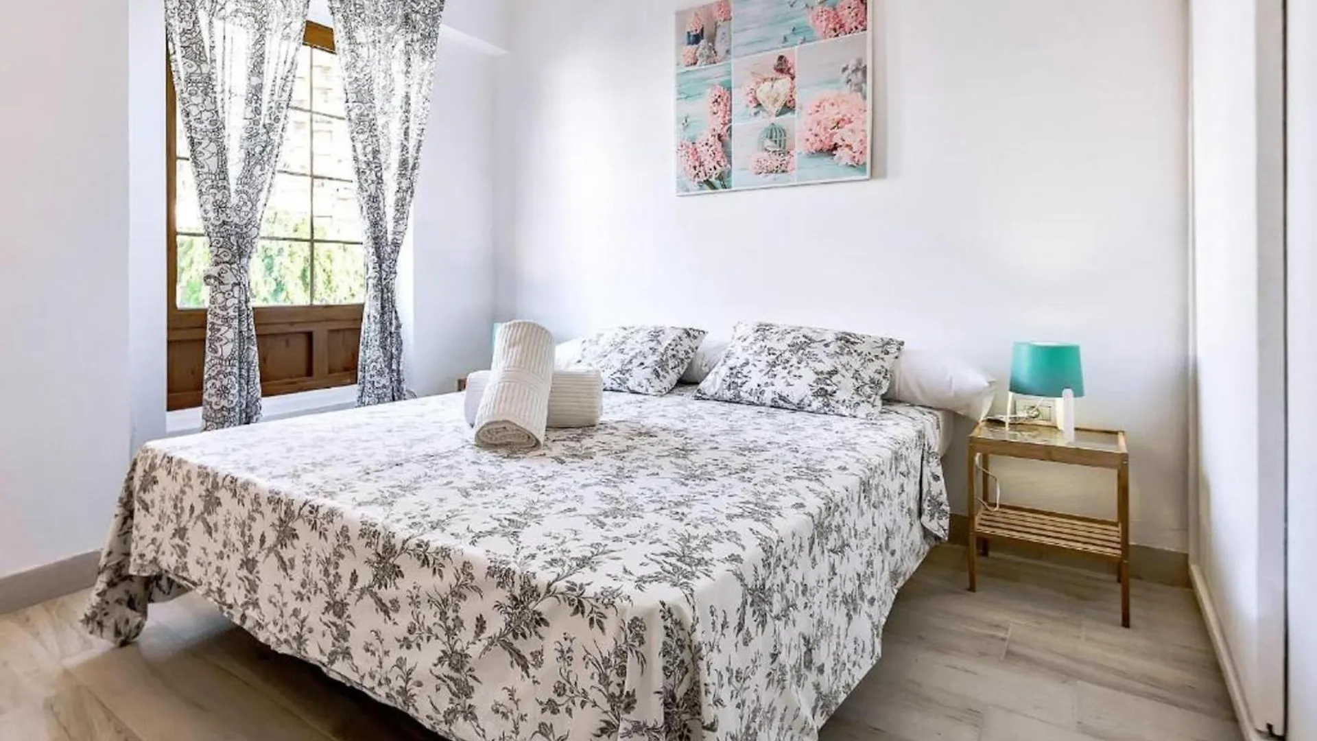 Two Bedroom Apartment In Playa De Las Americas, Free Wifi Spain